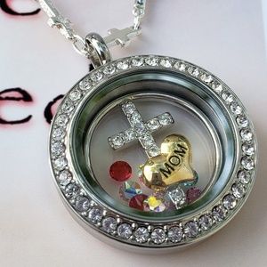 Origami Owl Medium Twist Face Living Locket